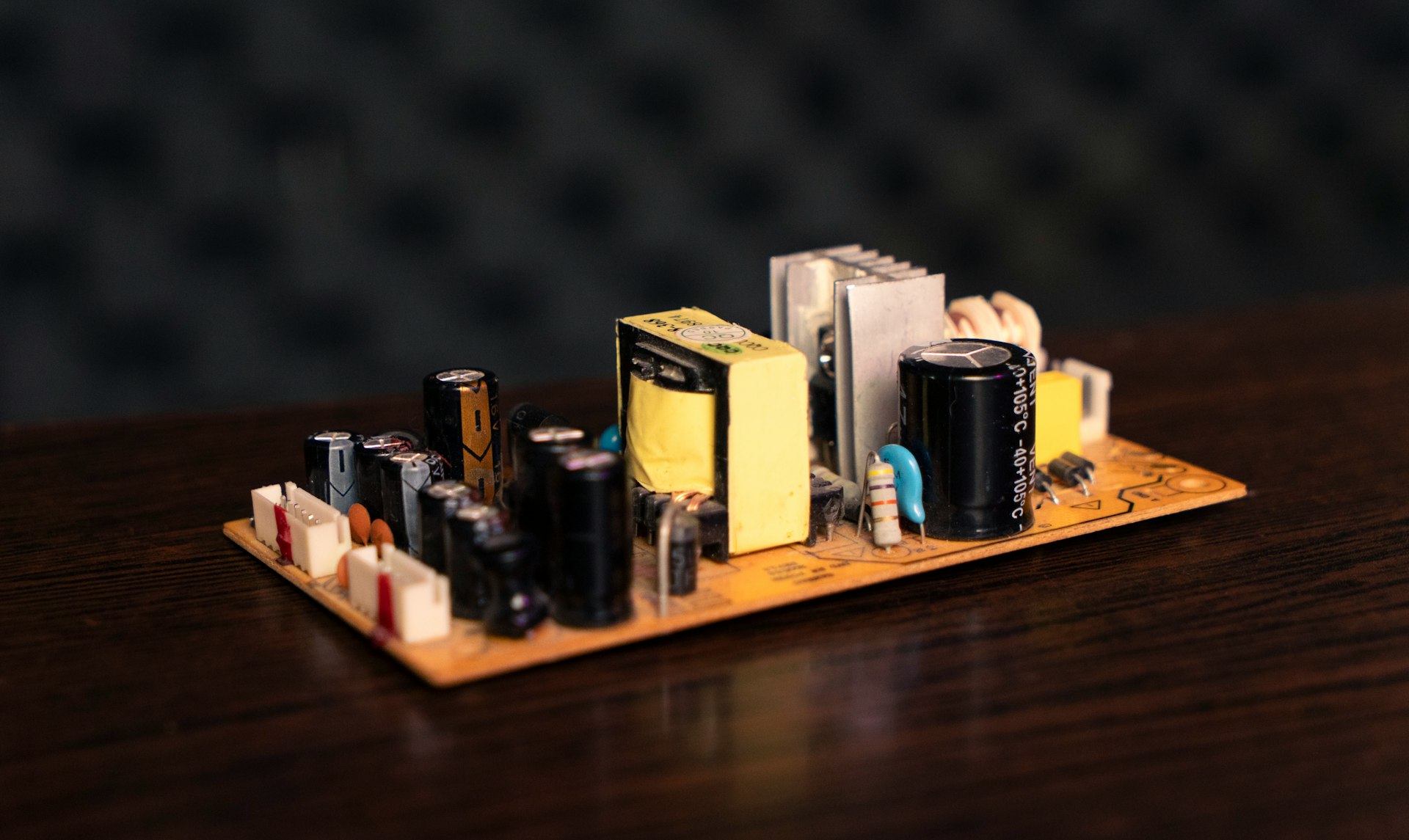 Electronic circuit board with various components